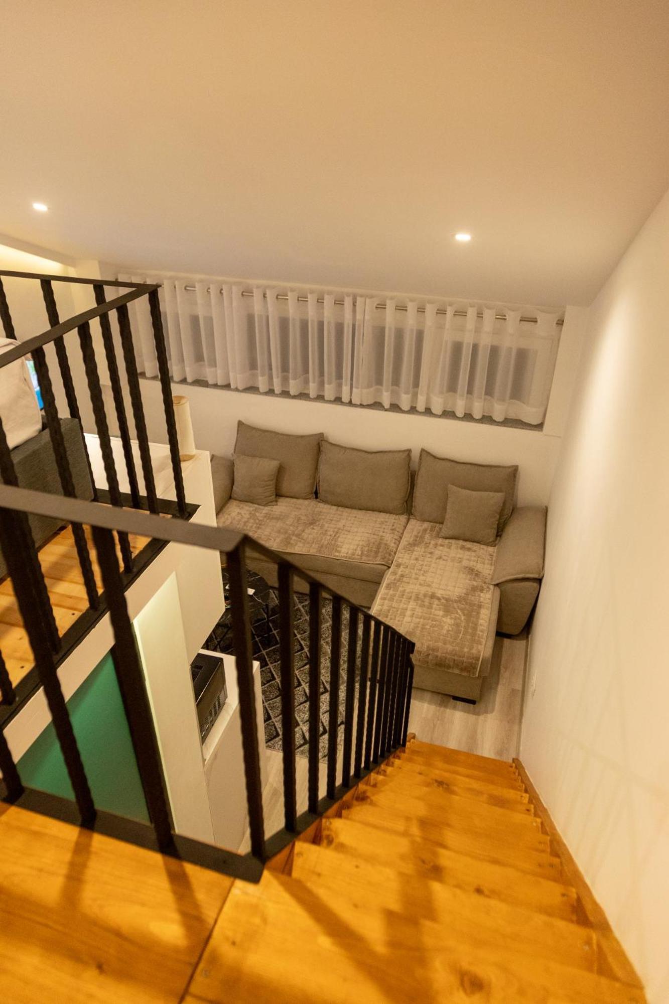 Cozy Loft-Blloku Downtown Hotel Tirana Bagian luar foto